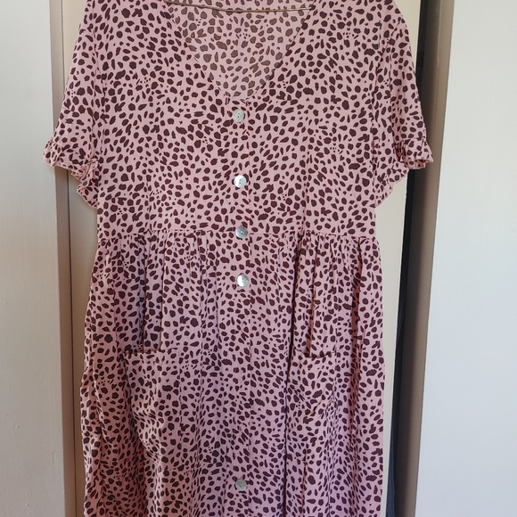 Dress - Picture 3 of 4